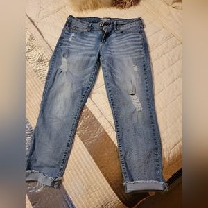 Levi's Low Rise Slim Crops